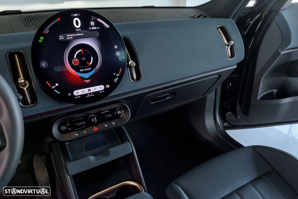 MINI Countryman D Favoured M Plus - 19