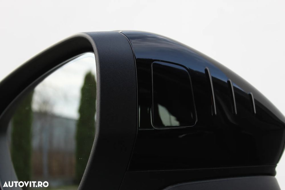 Audi Q3 40 TFSI quattro S tronic - 38