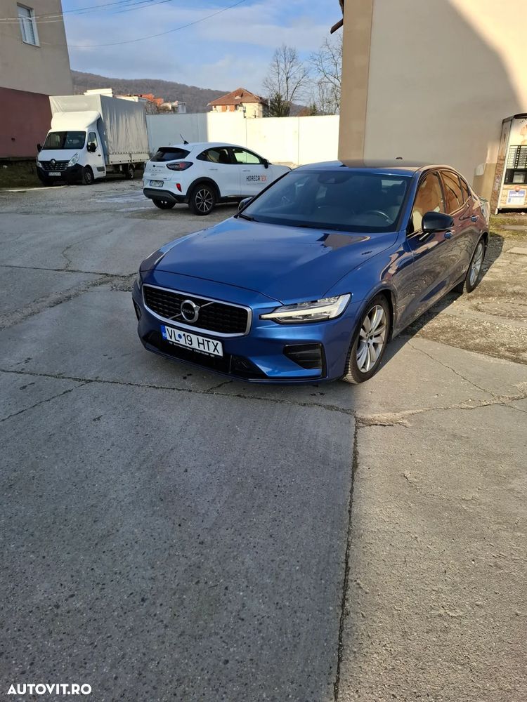 Volvo S60 T4 Momentum Pro - 3