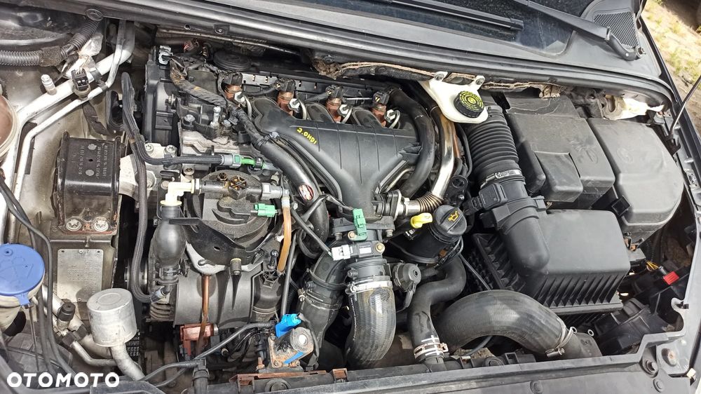 Peugeot 307 sw 2.0 HDI 136KM 2004r RHR - 13