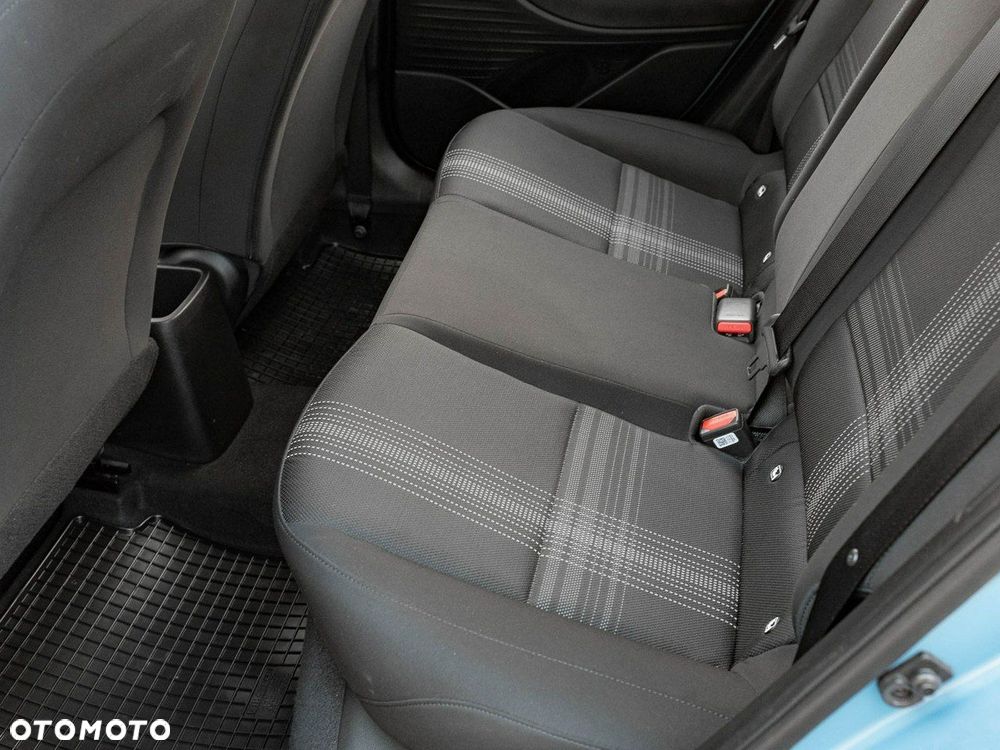 Hyundai i20 1.2 Pure - 21