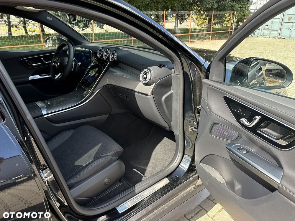 Mercedes-Benz GLC 220 d 4Matic 9G-TRONIC AMG Line Advanced - 18