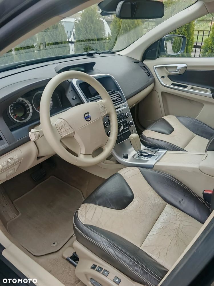 Volvo XC 60 D5 AWD Summum - 9