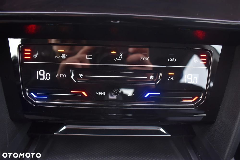 Volkswagen Arteon 2.0 TDI Elegance DSG - 27