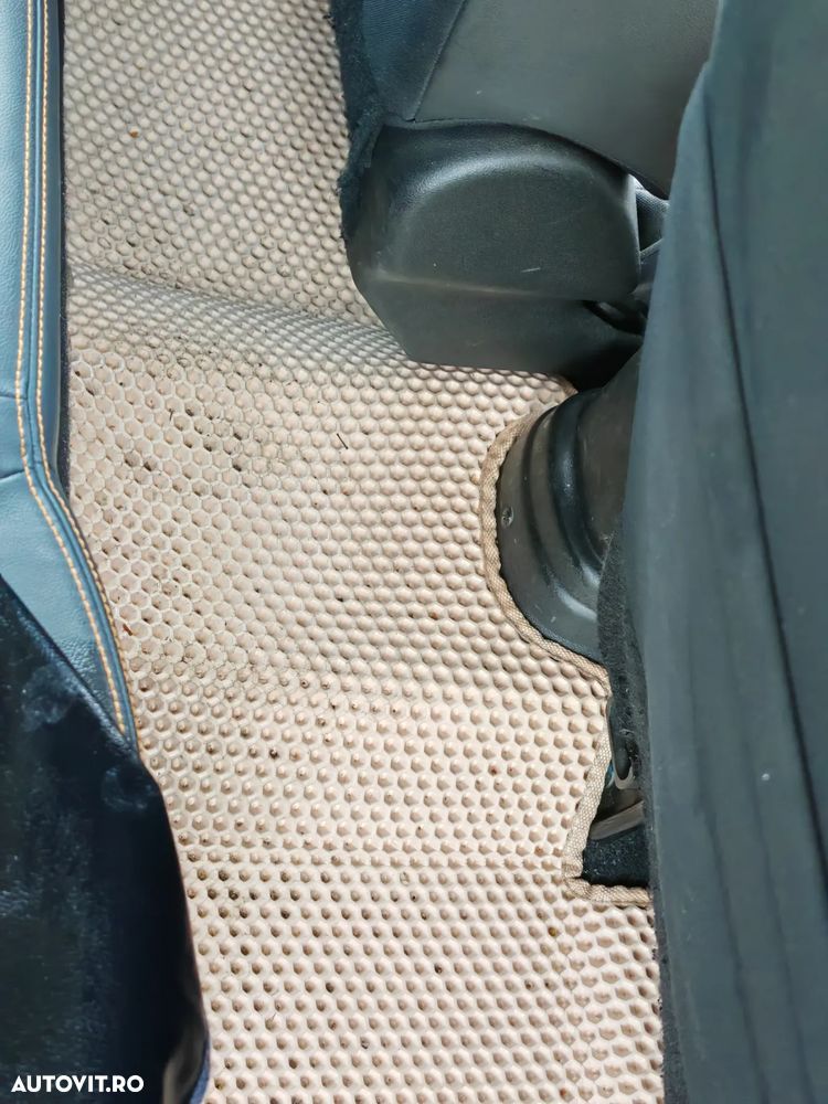 Dacia Spring Expression - 19