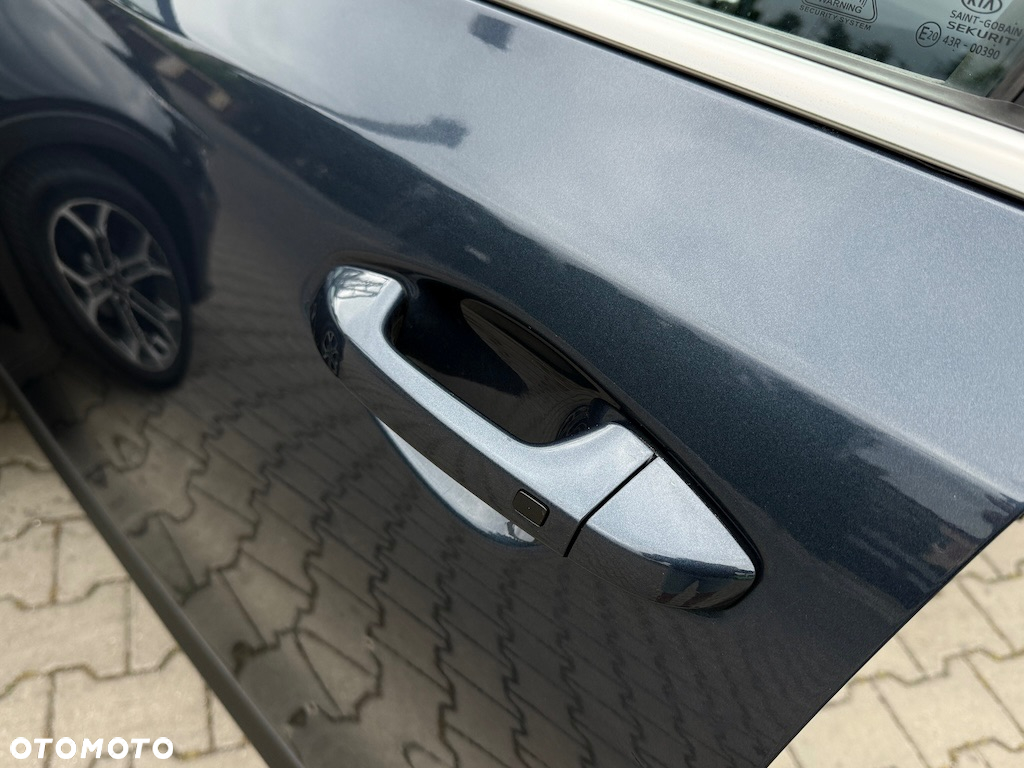 Kia XCeed - 17