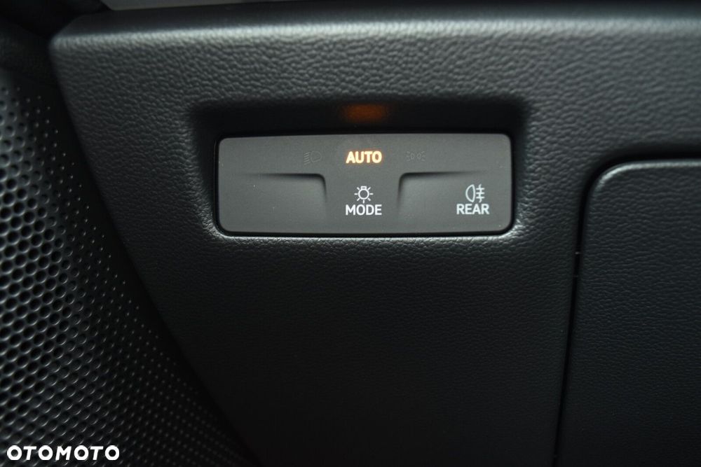 Volkswagen Passat Variant 1.5 TSI EVO Business DSG - 27