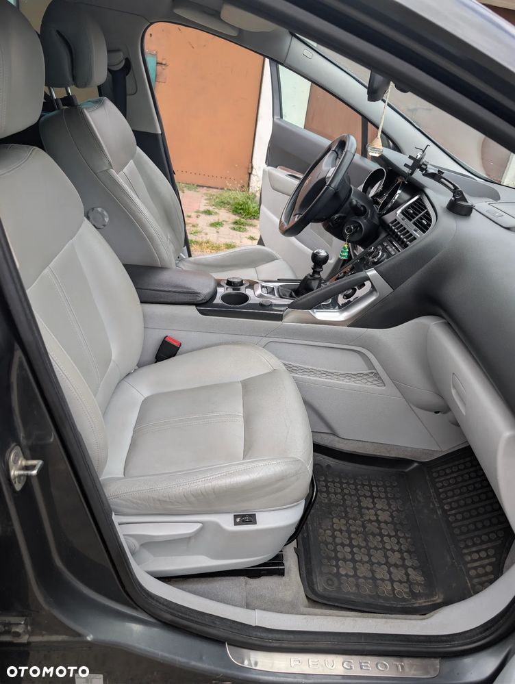 Peugeot 3008 HDi FAP 150 Platinum - 13