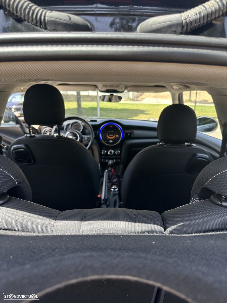 MINI 3 Portas One D - 14