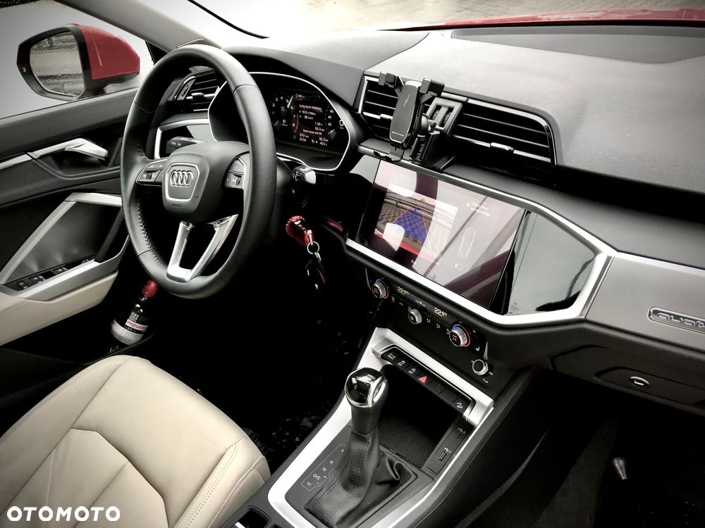 Audi Q3 2.0 TFSI Quattro S tronic design - 9