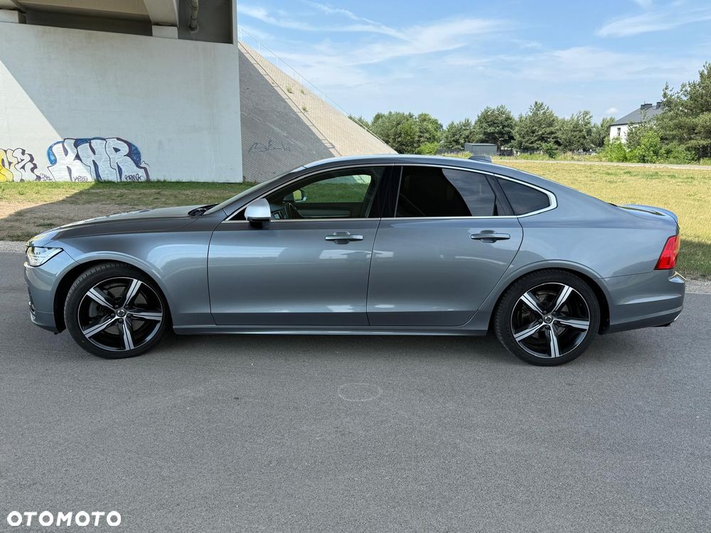 Volvo S90 T5 R-Design - 4