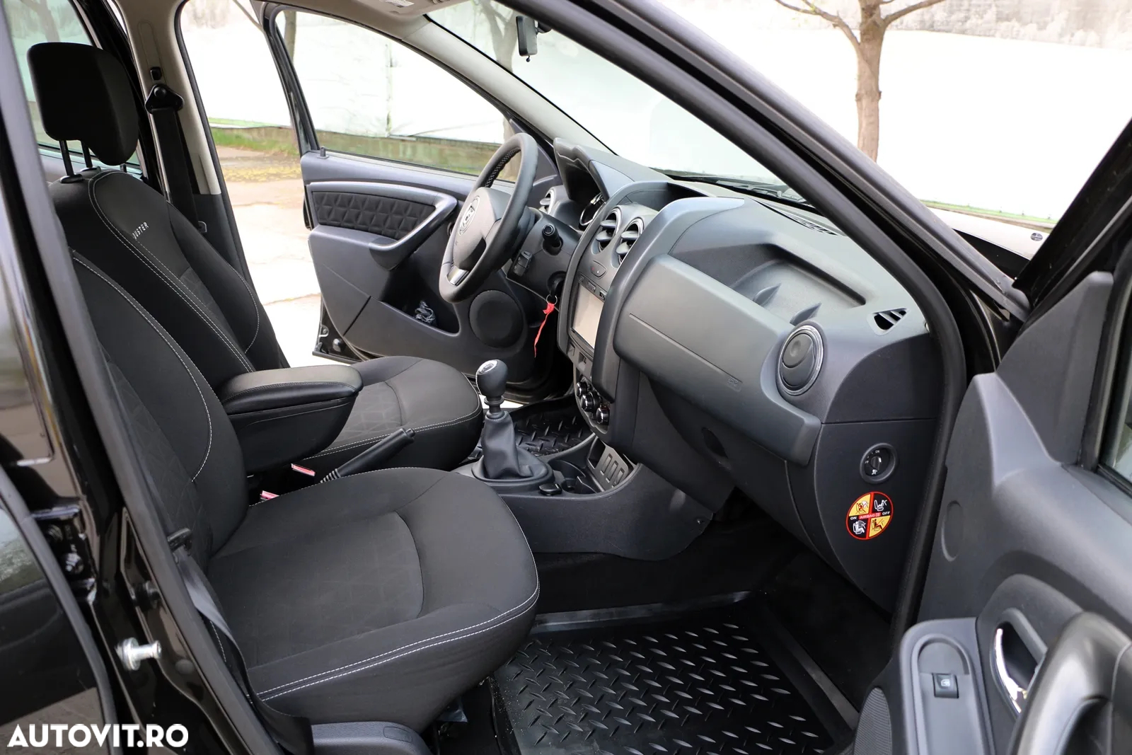 Dacia Duster 1.5 dCi 4x2 Laureate - 15