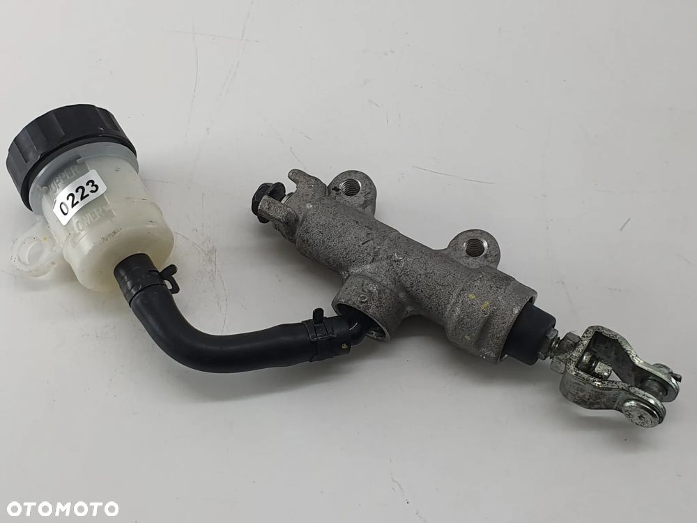 KAWASAKI Z-900 17-19 POMPA HAMULCOWA TYŁ - 8