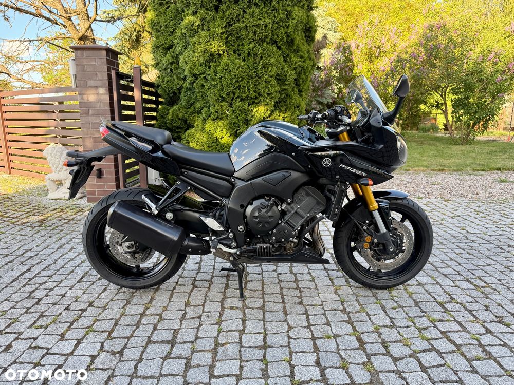 Yamaha FZ8 - 14