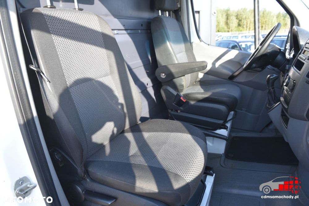 Mercedes-Benz Sprinter - 17