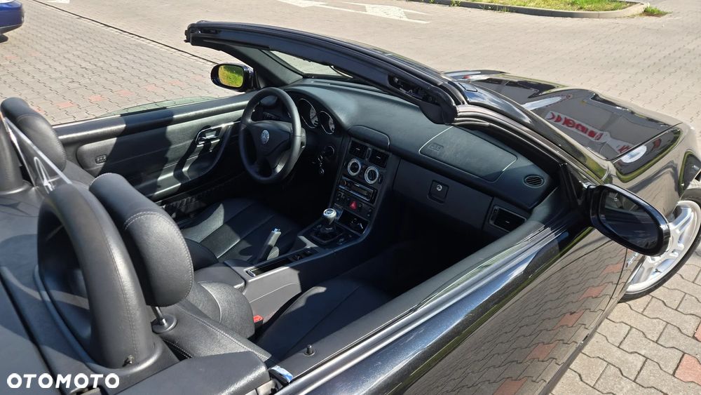 Mercedes-Benz SLK - 13