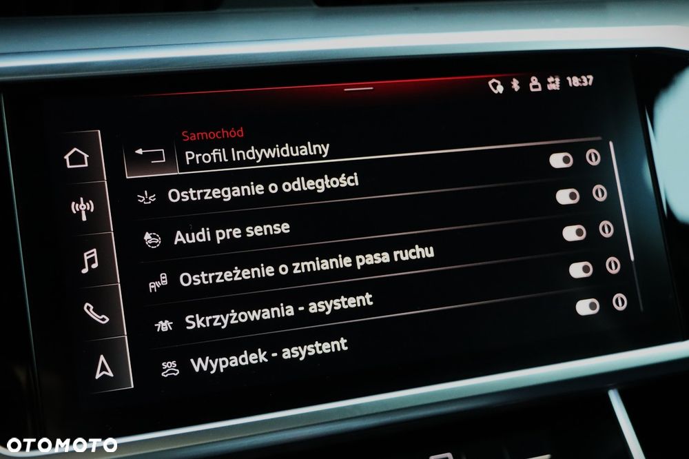 Audi S6 Avant - 40