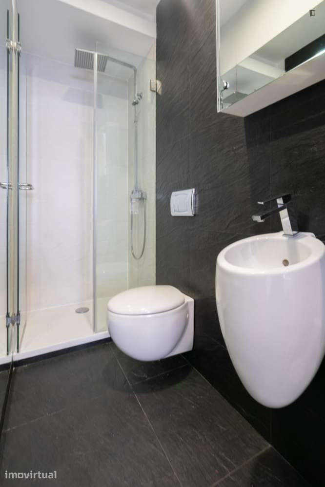 Apartamento com 3 quartos - localizado em Santo Ildefonso Porto - Grande imagem: 5/33