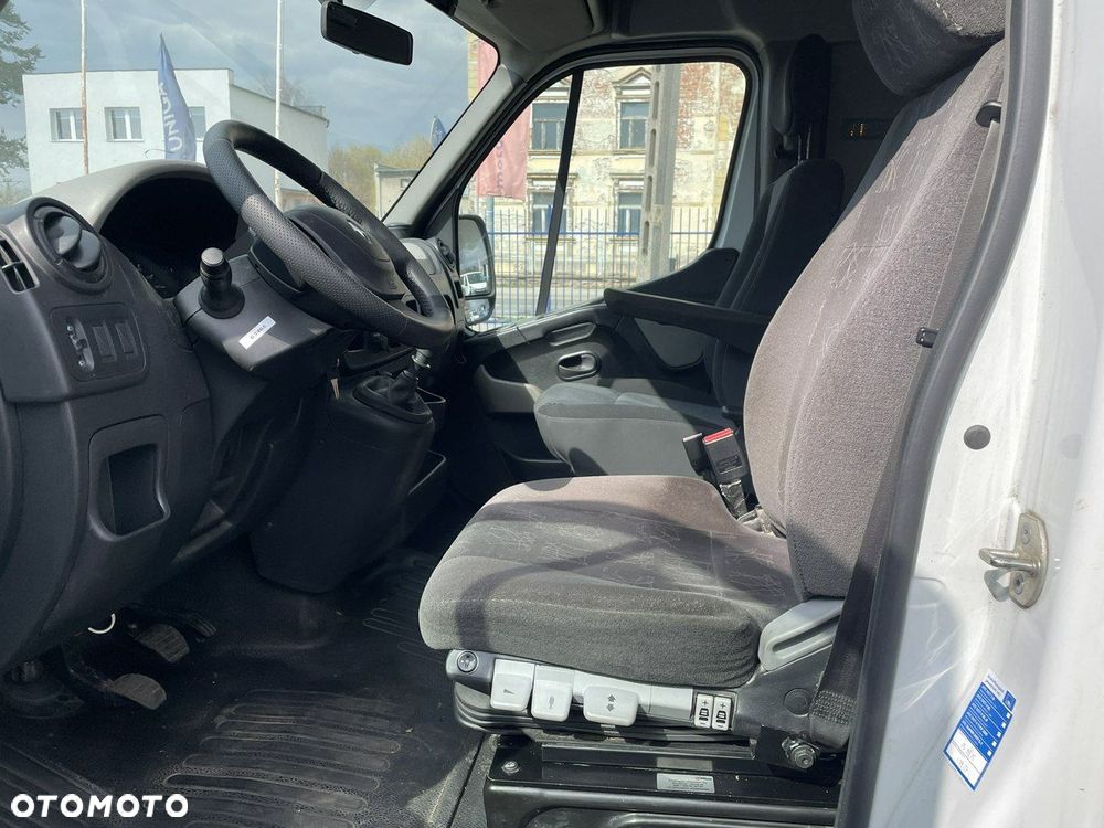 Renault Master - 29
