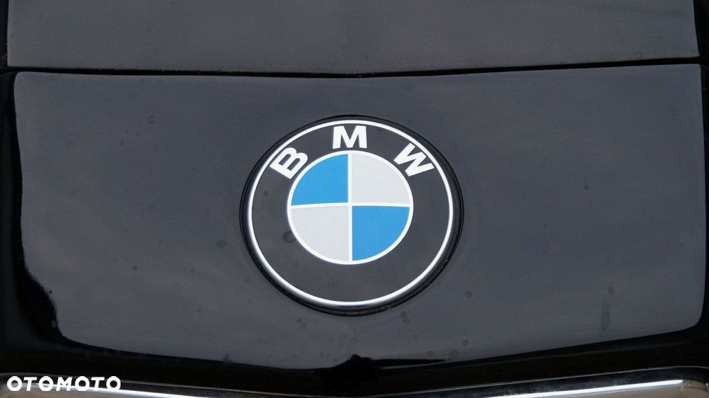 BMW Seria 7 - 18