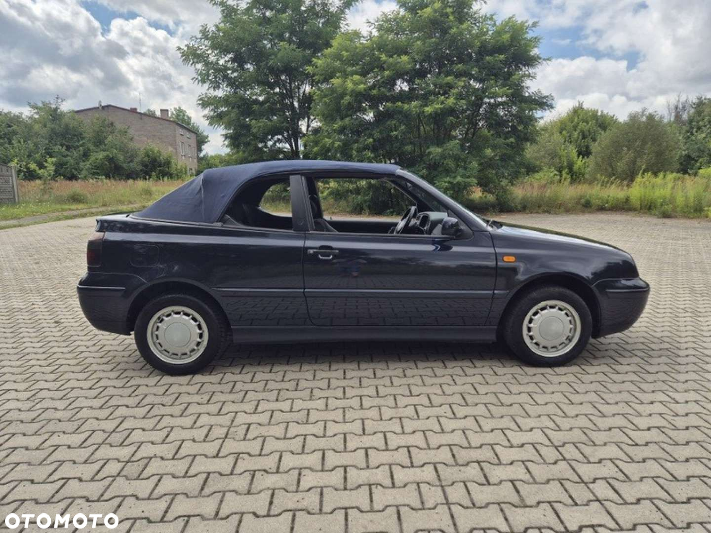 Volkswagen Golf - 35