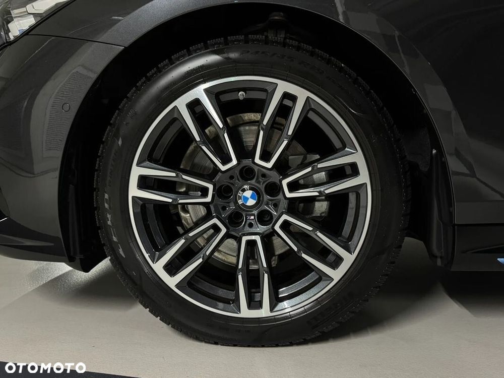 BMW Seria 5 520d xDrive mHEV M Sport - 5