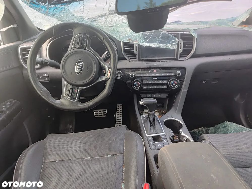 Kia Sportage 1.7 CRDI 2WD Vision - 8