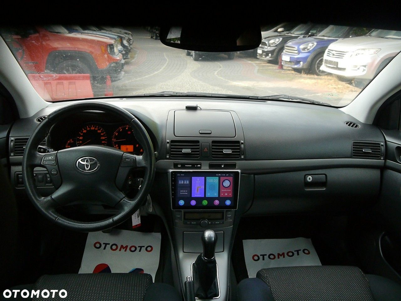 Toyota Avensis 1.8 VVT-i Sol - 18