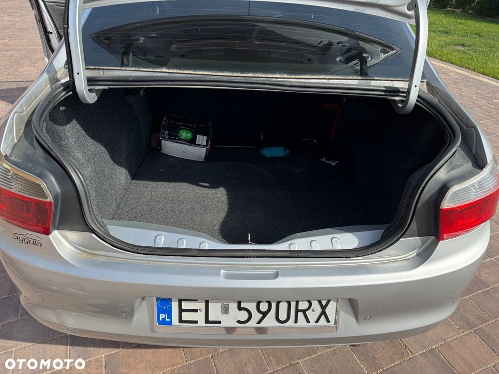 Citroën C-Elysée 1.6 HDi Exclusive - 14