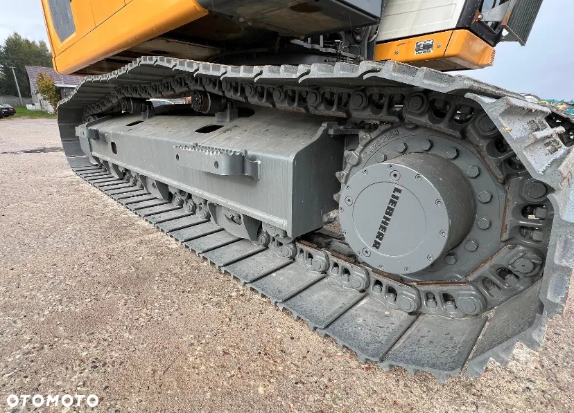 Liebherr R 926 LC - 13