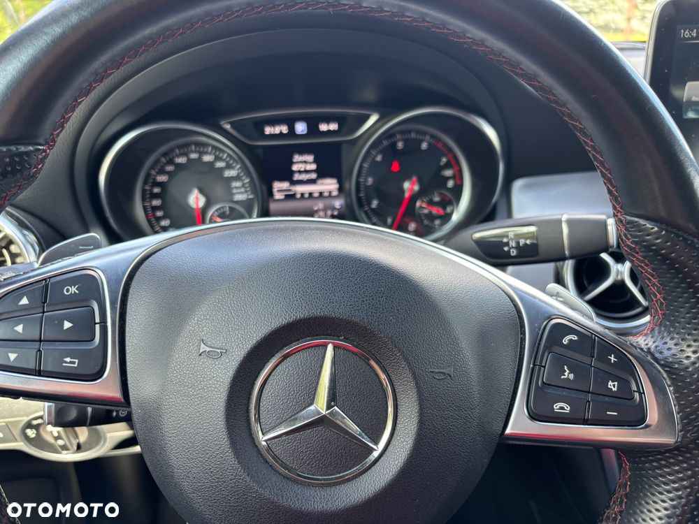 Mercedes-Benz GLA 250 4Matic 7G-DCT AMG Line - 33