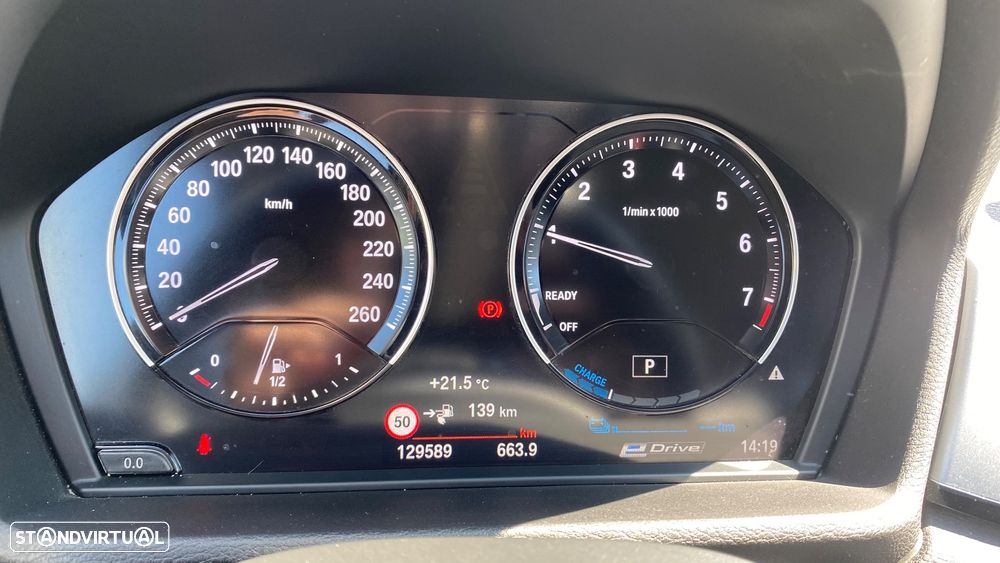 BMW X1 25 e xDrive Corporate Edition - 38