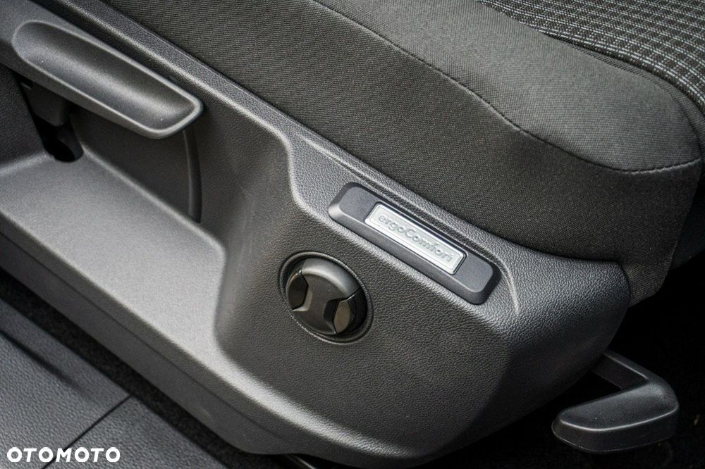 Volkswagen Caddy - 29