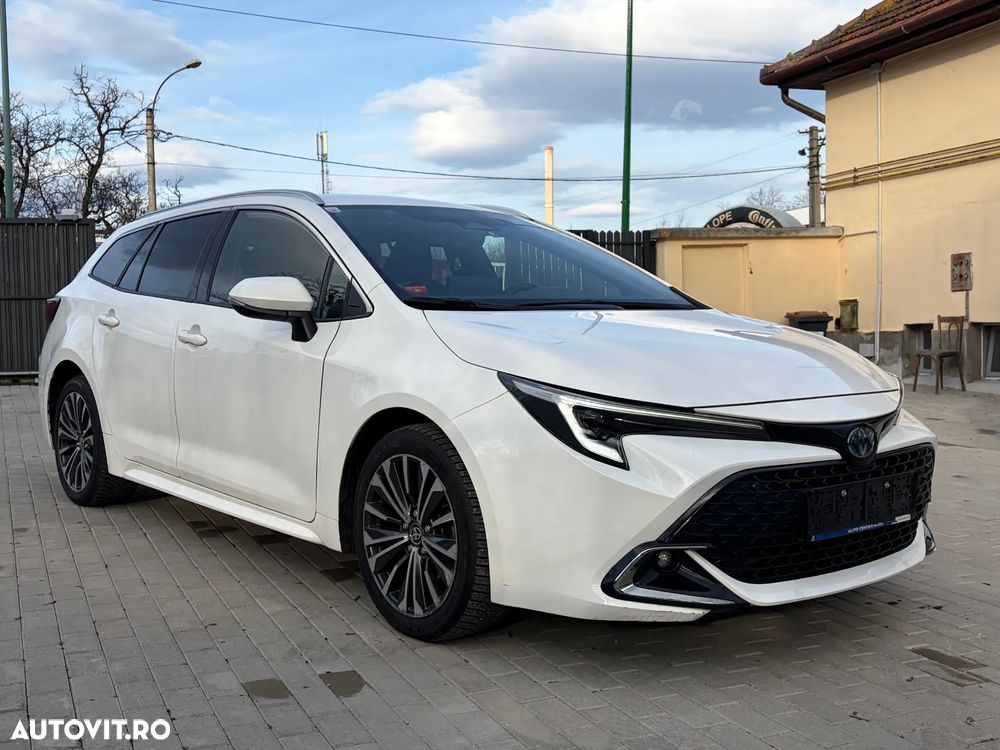 Toyota Corolla 1.8 Hybrid Touring Sports Business Edition - 2