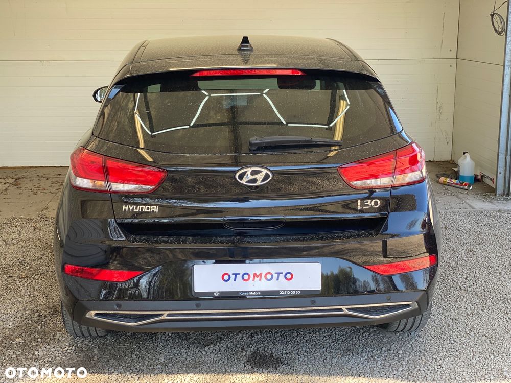 Hyundai i30 1.5 DPI Smart - 32