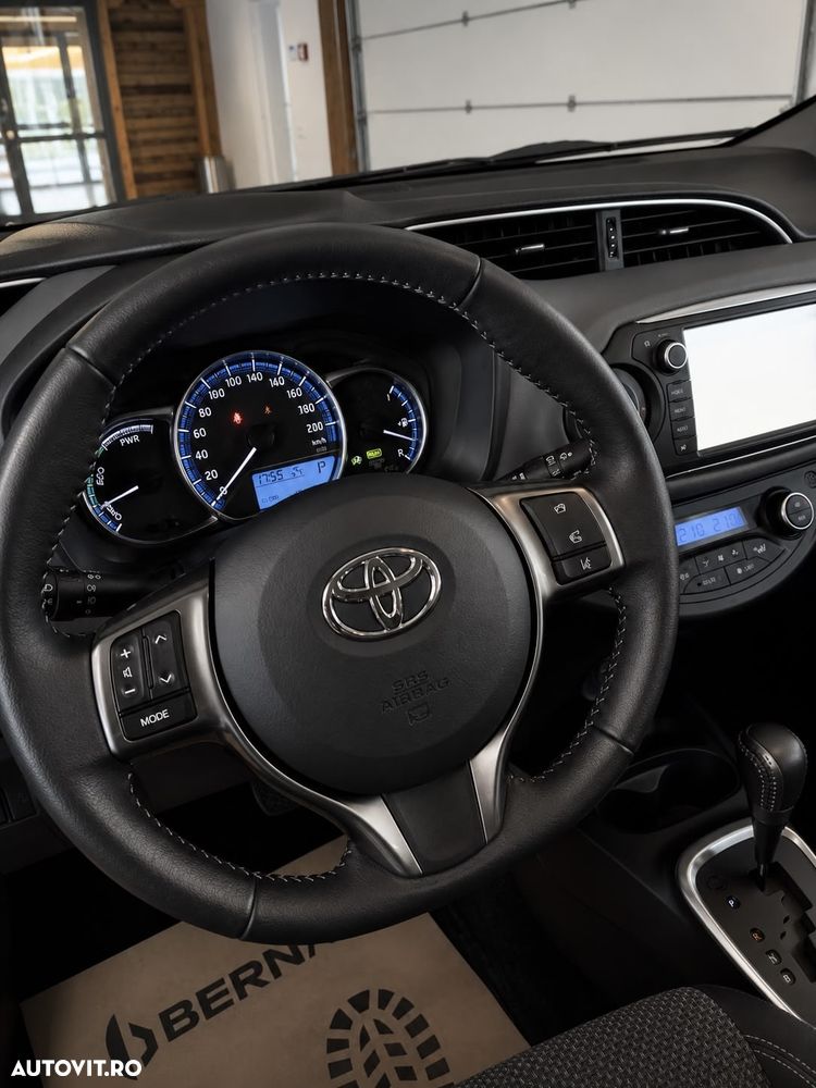 Toyota Yaris 1.5 VVT-i Style - 8