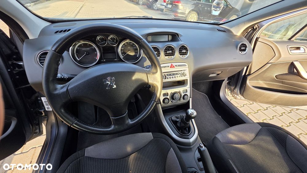 Peugeot 308 - 5