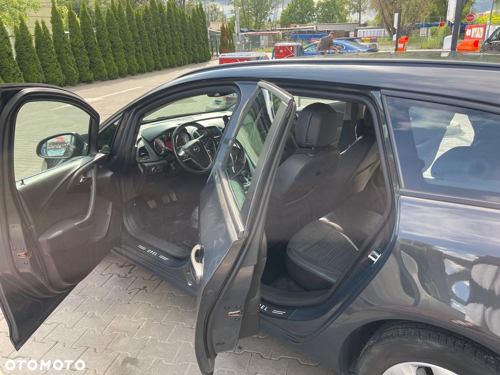 Opel Astra 1.6 CDTI Cosmo - 17