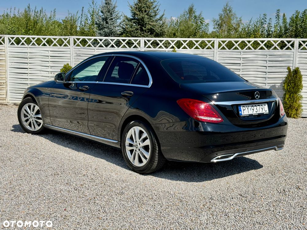 Mercedes-Benz Klasa C 180 7G-TRONIC - 2