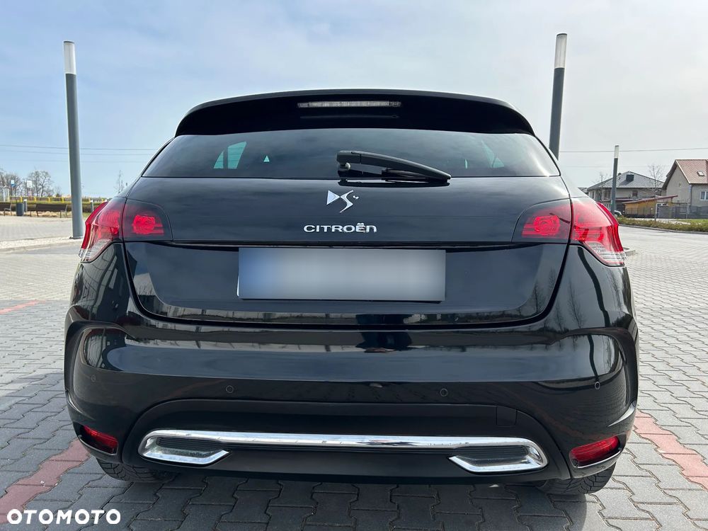 Citroën DS4 2.0 HDi SportChic - 4