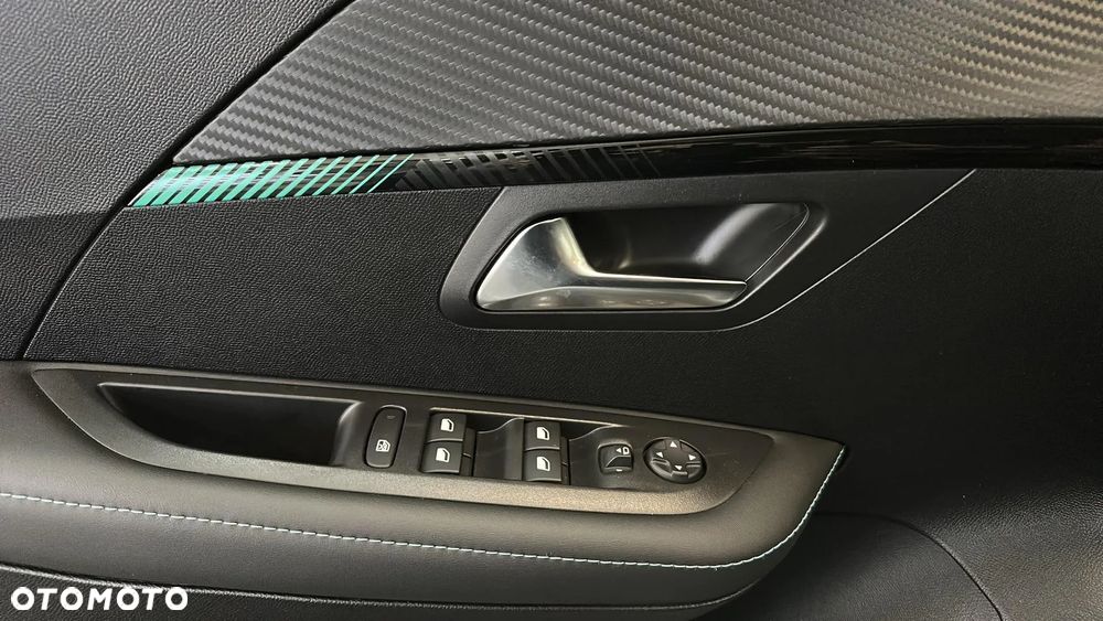 Peugeot 208 1.2 PureTech Allure S&S EAT8 - 26