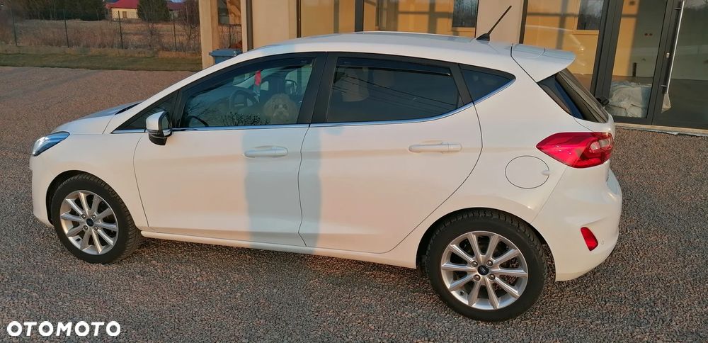Ford Fiesta 1.5 TDCi S&S VIGNALE - 3