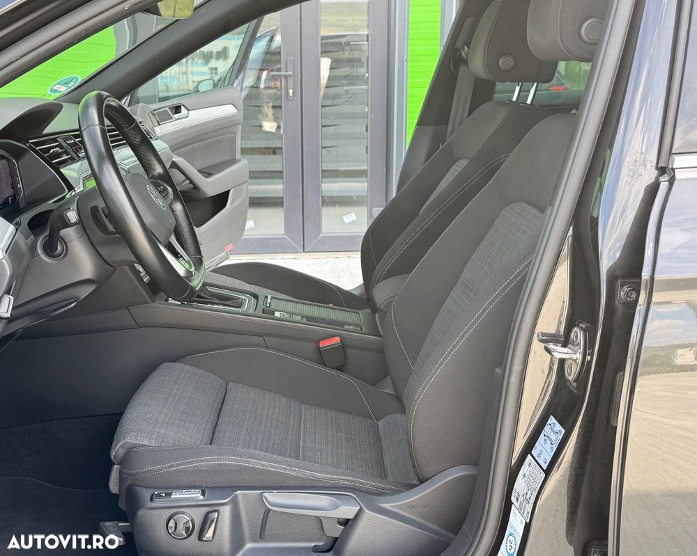 Volkswagen Passat 2.0 TDI SCR DSG Highline - 9