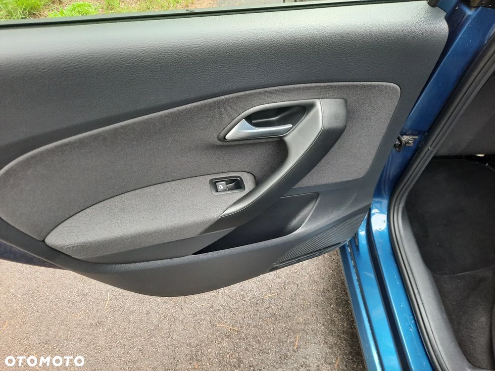 Volkswagen Polo 1.0 Lounge - 22