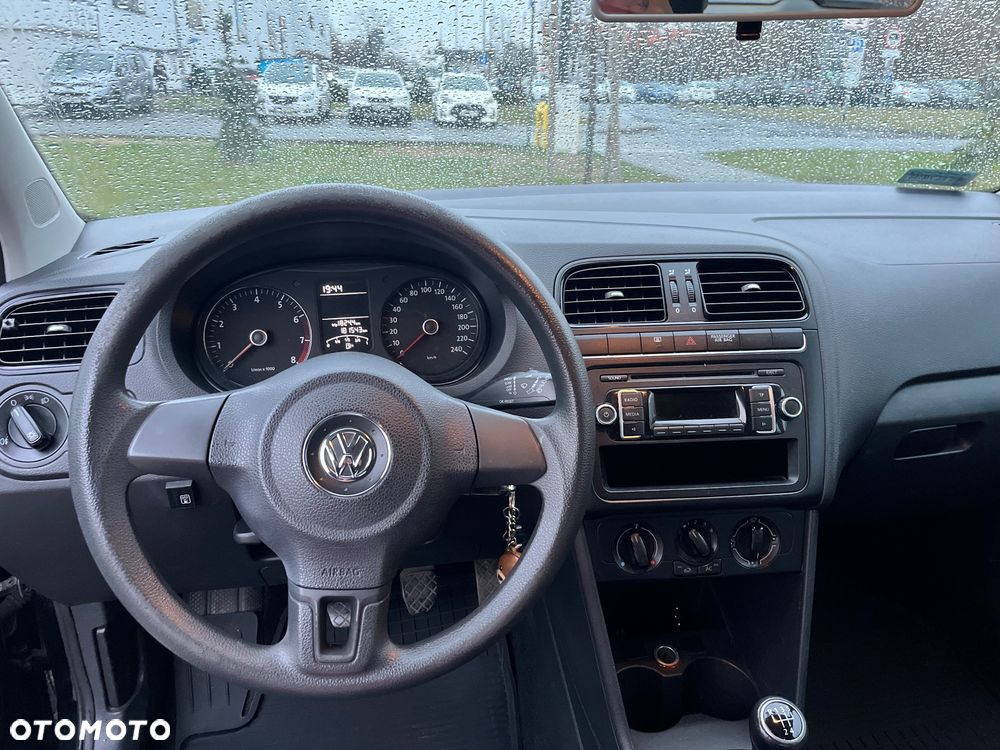 Volkswagen Polo - 5