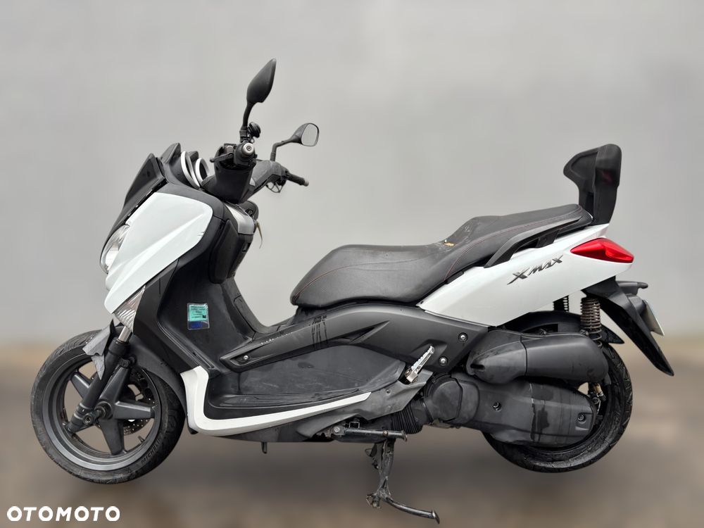 Yamaha X-max - 5