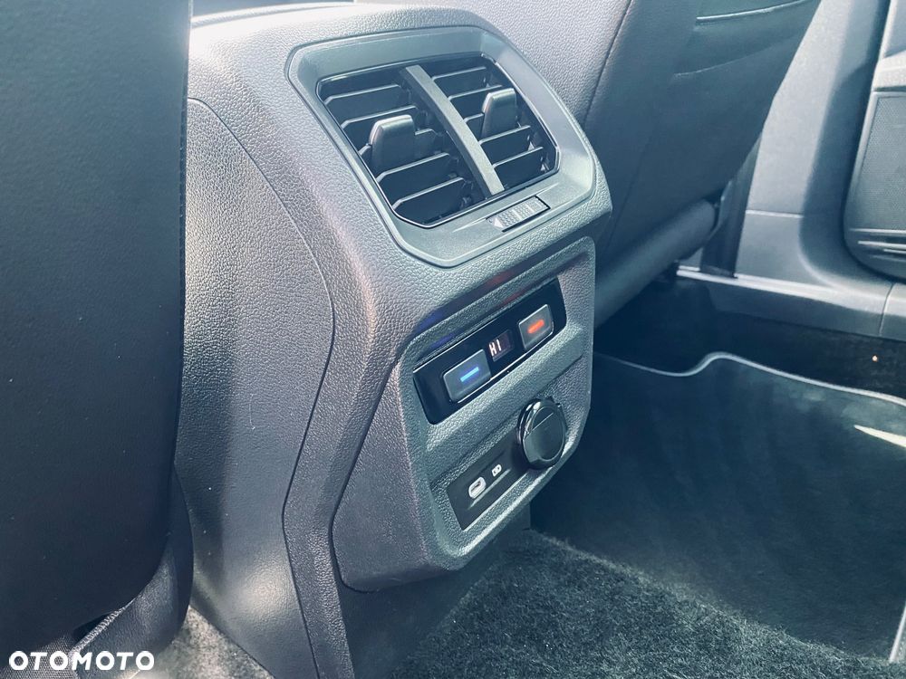 Volkswagen Tiguan 1.5 TSI OPF DSG R-Line - 29