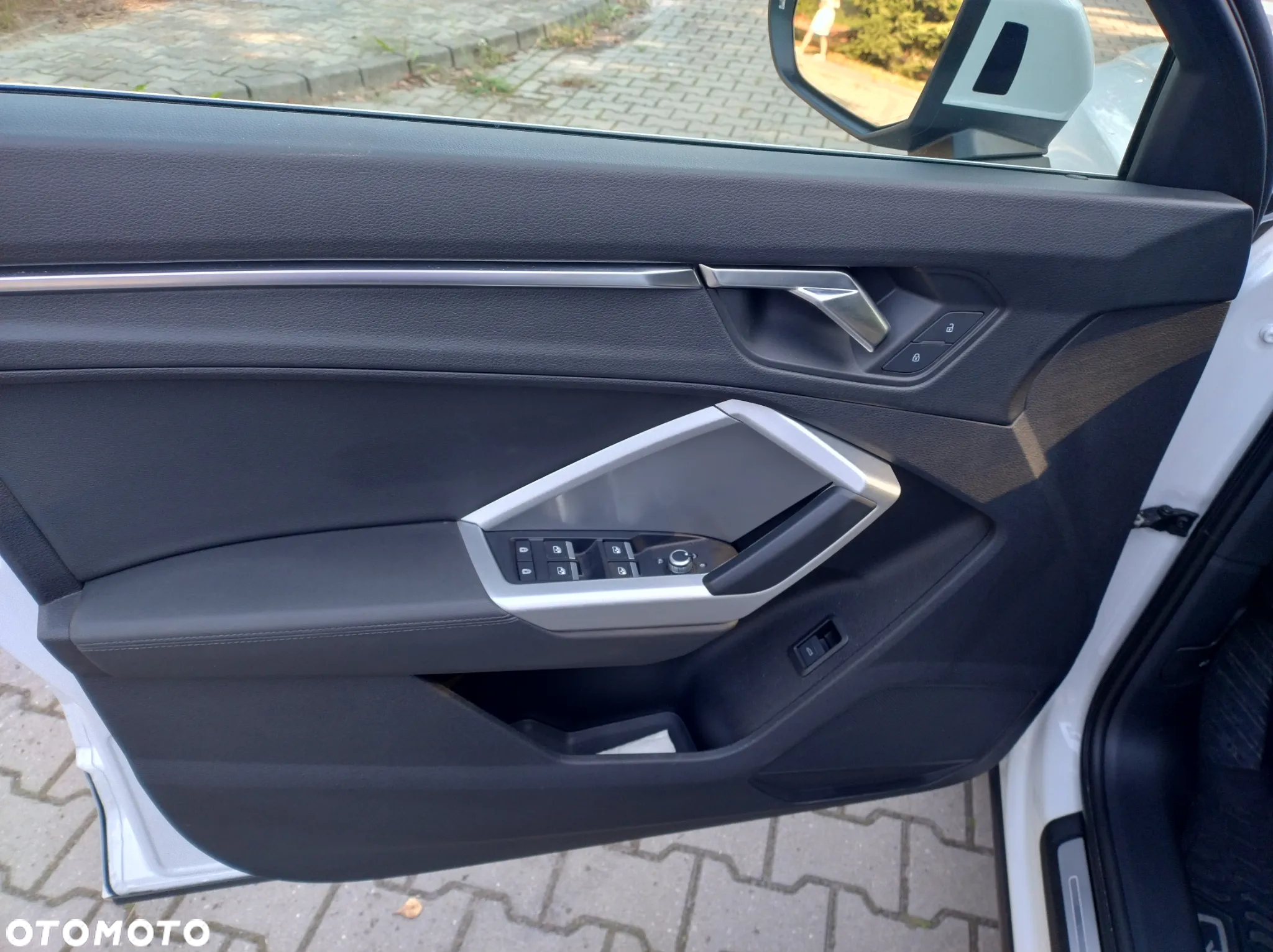 Audi Q3 45 TFSI quattro S tronic S line - 14
