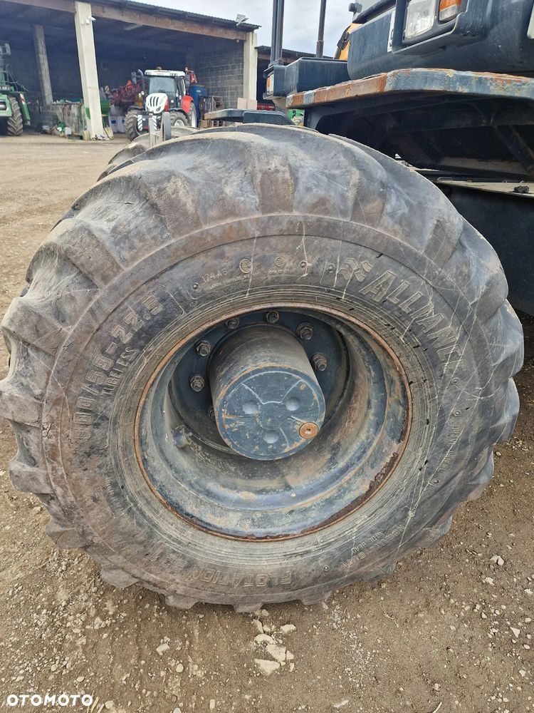 Hyundai HW140 - 26