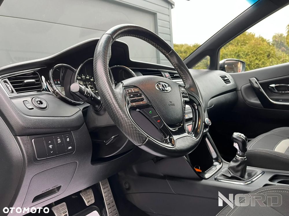 Kia Ceed 1.0 T-GDI ISG GT Line - 12